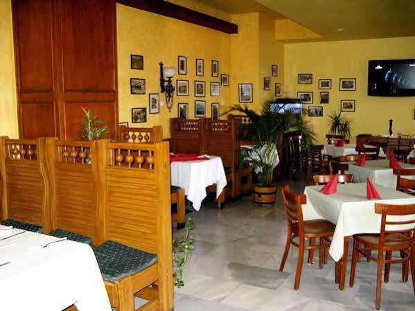 Hotel Rila Budapeste Restaurante foto